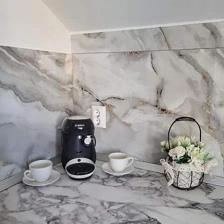 Maria アパート *